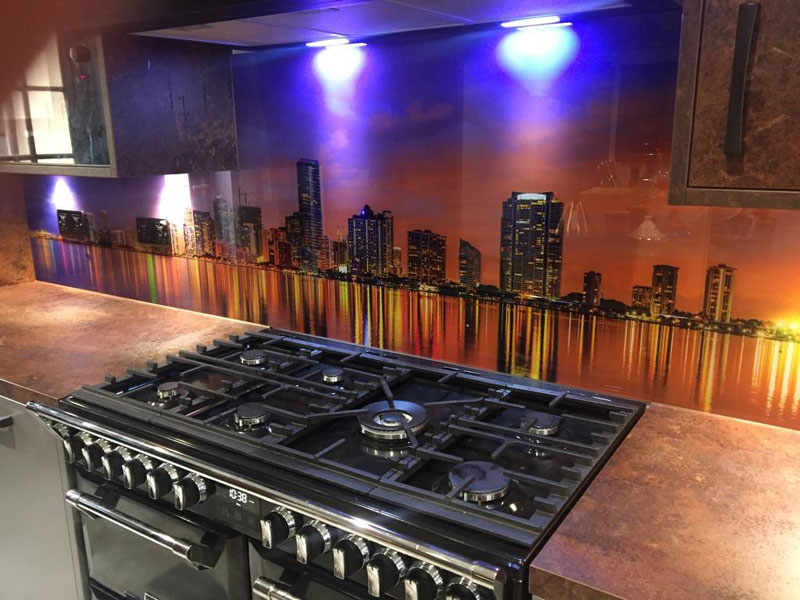 Berkshire glass kitchen splashbacks with images