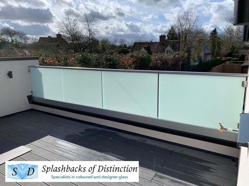 Cambridge toughened laminated glass balustrade