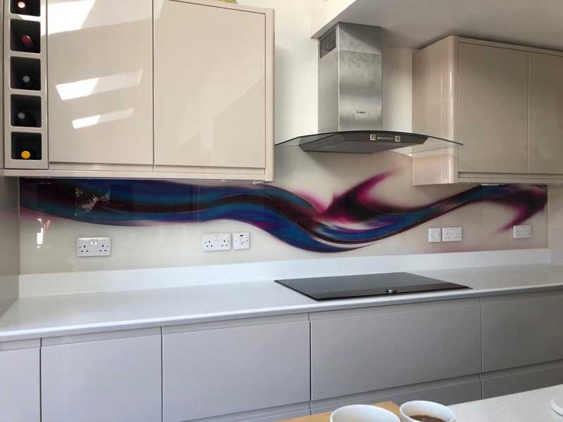 Kitchen splashback with abstract waves