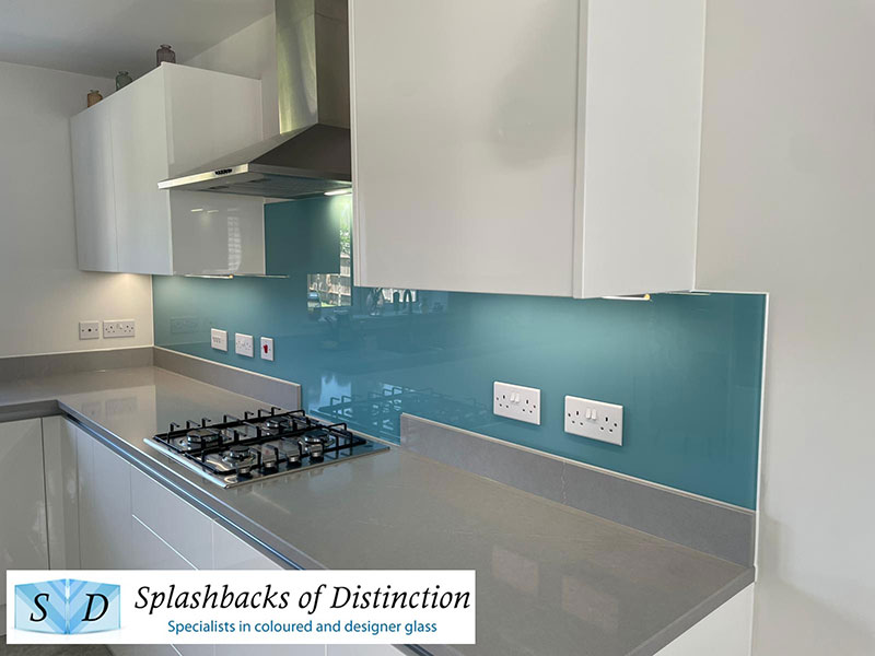 Kitchen splashback painted in duck egg=blue installed in buntingford