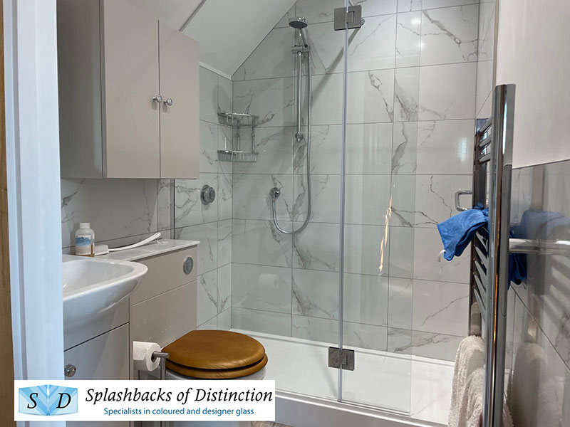 Glass shower screen installed in steeple morden