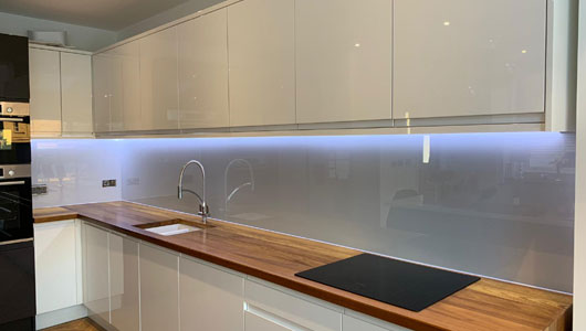 Kitchen splashback dulux frosted steel